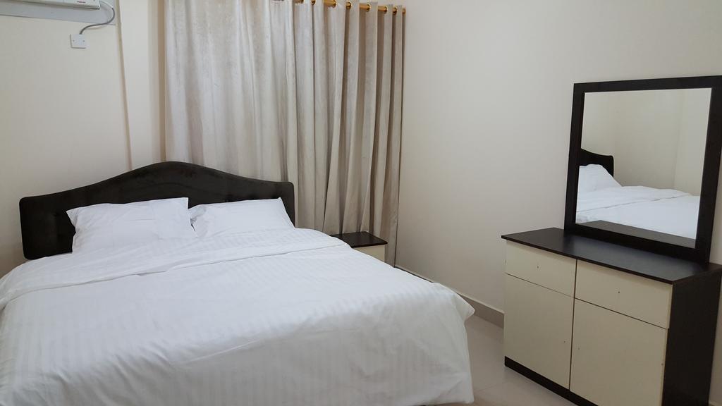 Golden Seasons Furnished Apartment Salalah Zewnętrze zdjęcie