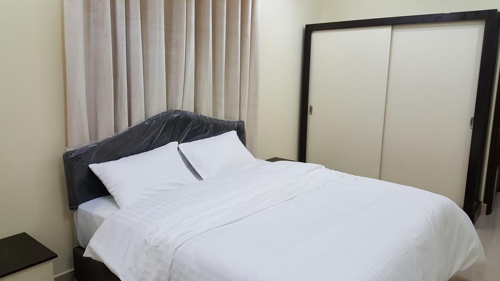 Golden Seasons Furnished Apartment Salalah Zewnętrze zdjęcie